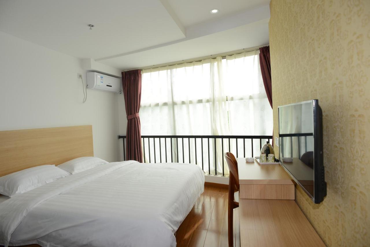 Huifeng Hotel شانغهاي المظهر الخارجي الصورة